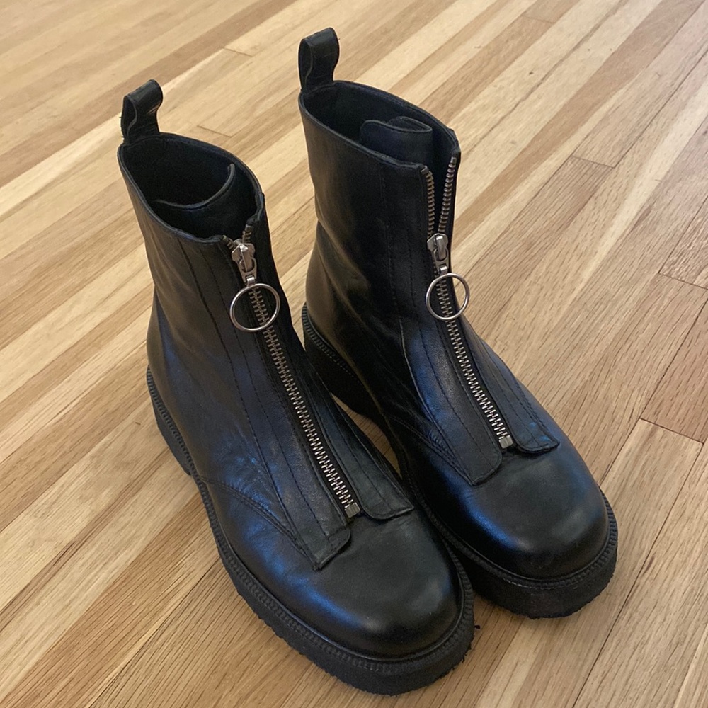 STAUD Black zip up boots